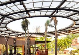 atap transparan