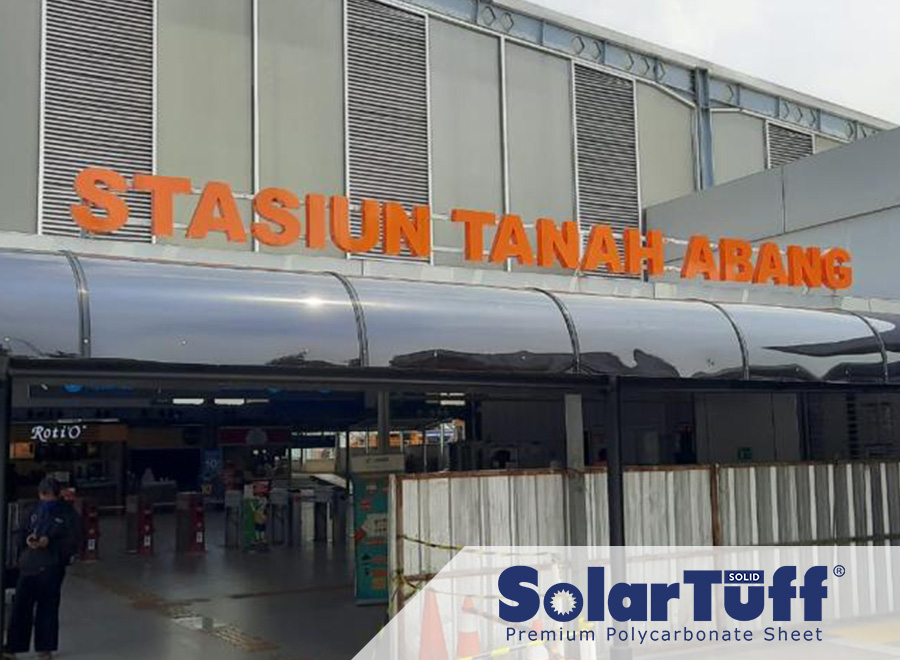 atap transparan stasiun kereta solartuff solid