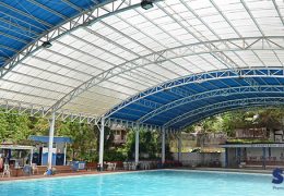 kanopi minimalis kolam renang atap transparan solartuff